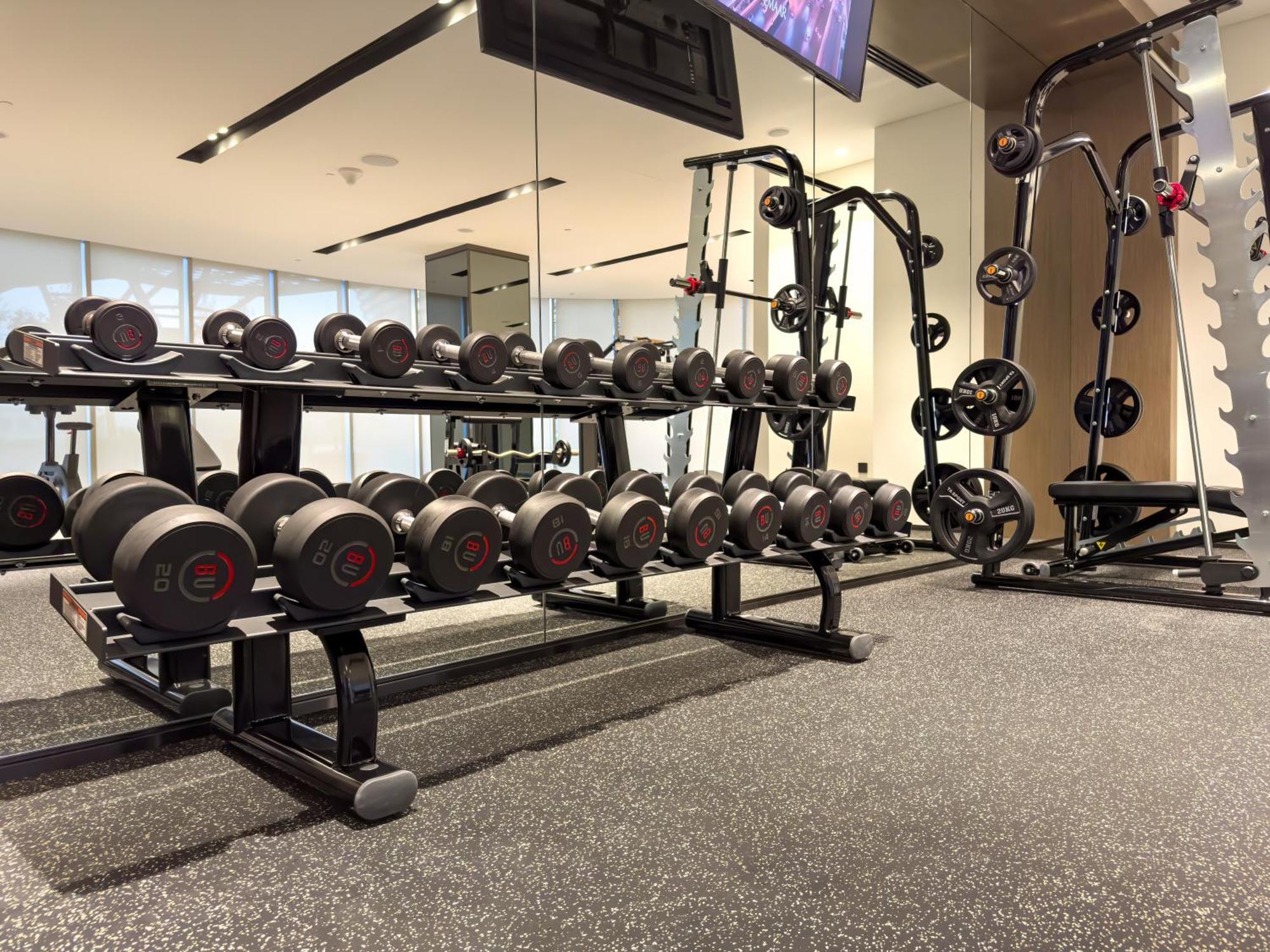 Spacious, Modern Chic 2 Bdr In Prime Downtown Location Dubai