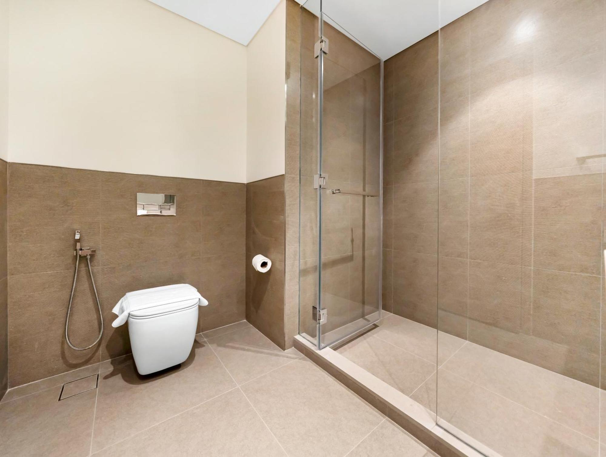 Spacious, Modern Chic 2 Bdr In Prime Downtown Location Apartment Dubai