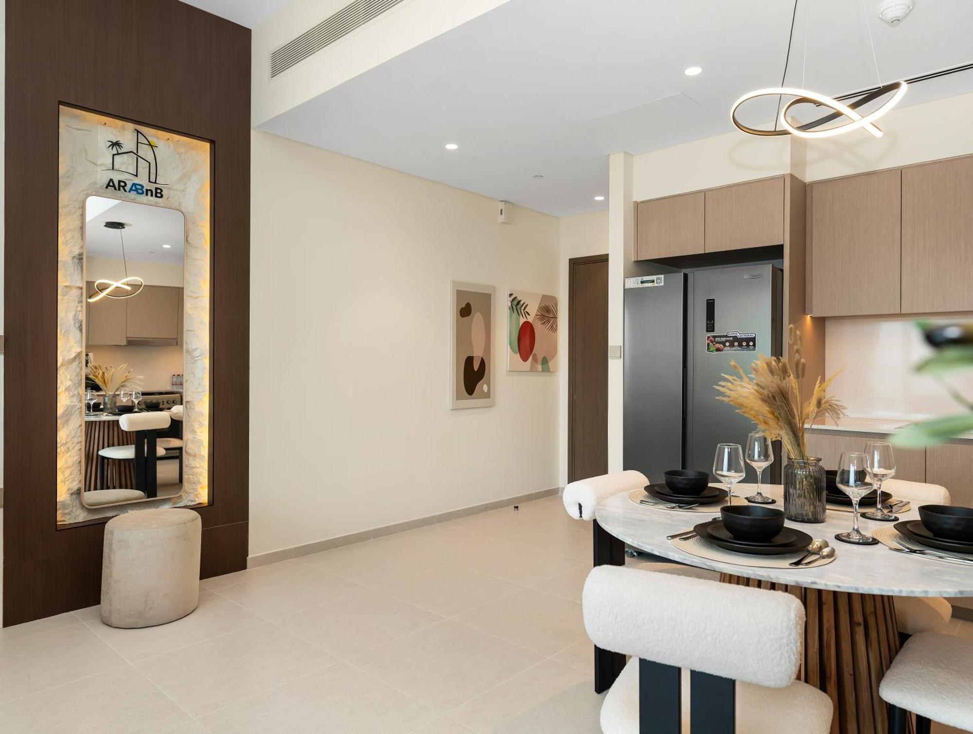 Apartment Spacious, Modern Chic 2 Bdr In Prime Downtown Location Dubai