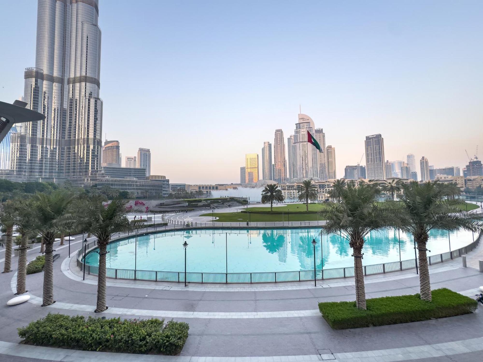 Apartment Spacious, Modern Chic 2 Bdr In Prime Downtown Location Dubai